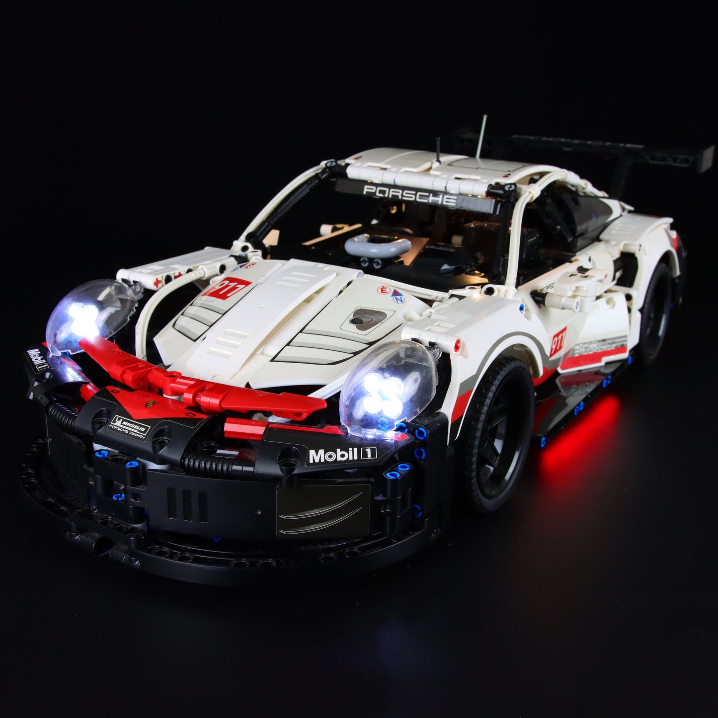 Porsche 911 RSR